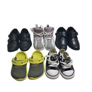 Bundle boy shoes